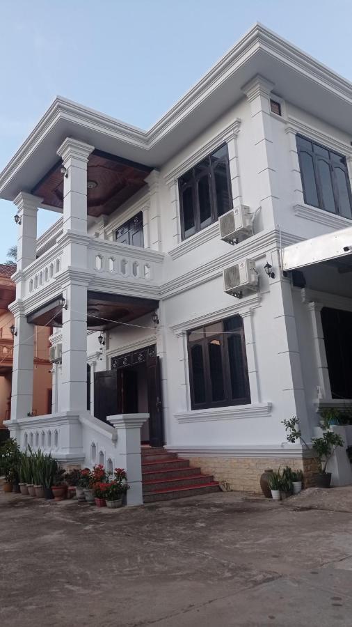 ואנג ויינג Inthavong Hotel/Guest House מראה חיצוני תמונה