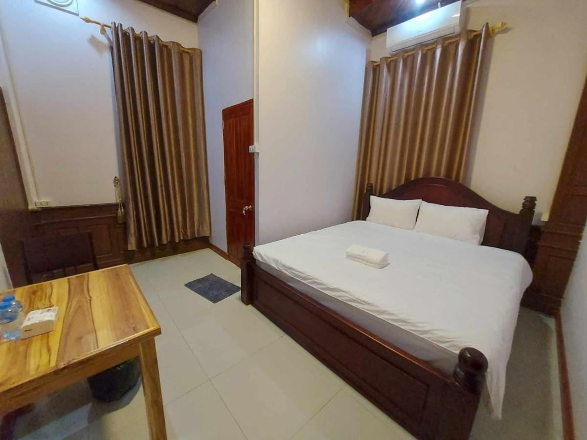 ואנג ויינג Inthavong Hotel/Guest House מראה חיצוני תמונה