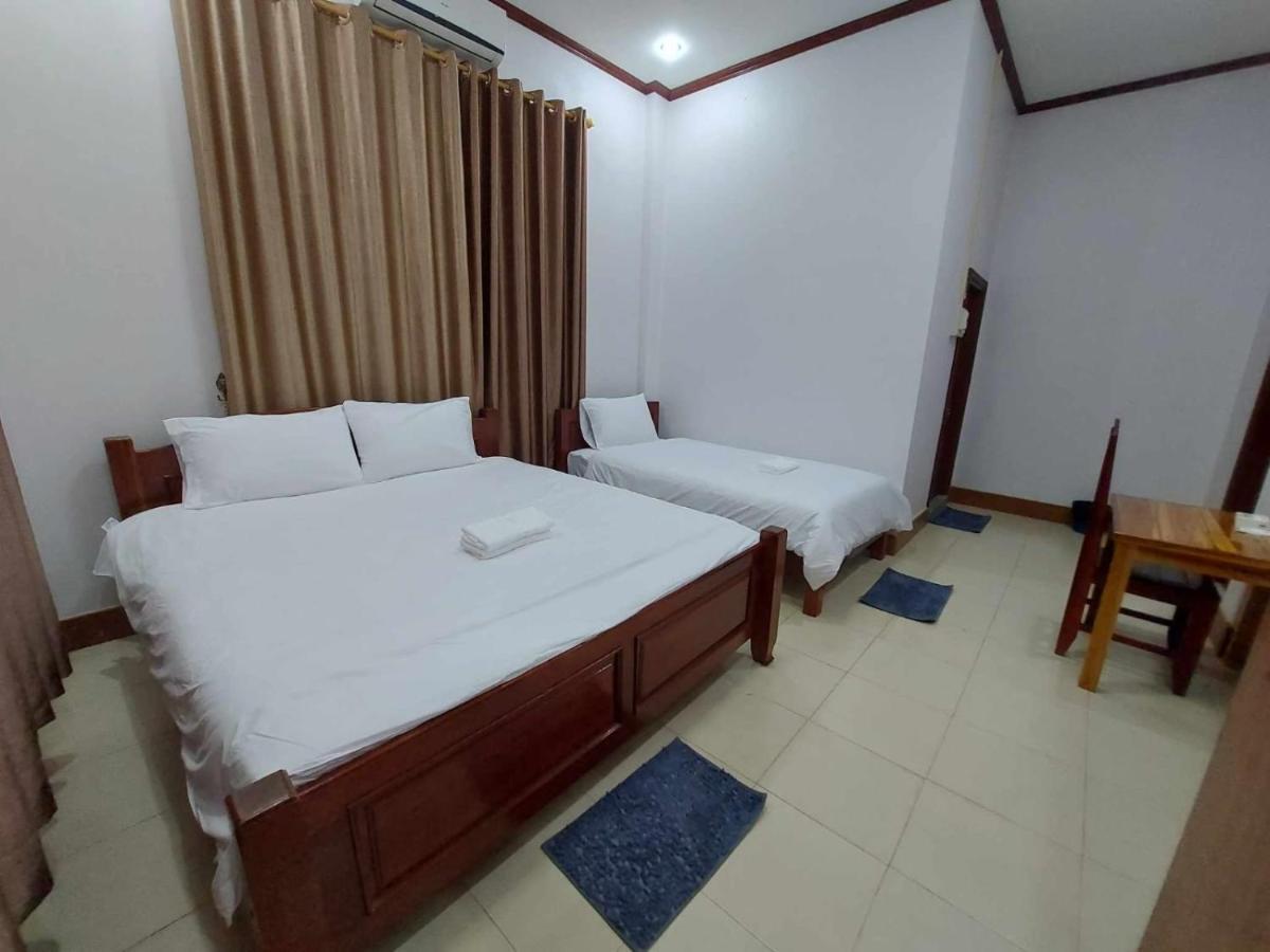 ואנג ויינג Inthavong Hotel/Guest House מראה חיצוני תמונה