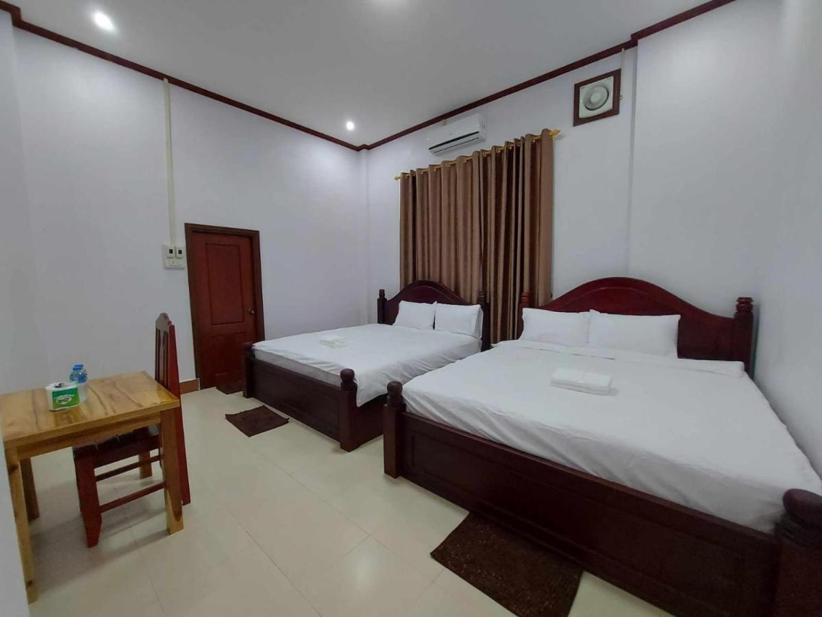 ואנג ויינג Inthavong Hotel/Guest House מראה חיצוני תמונה