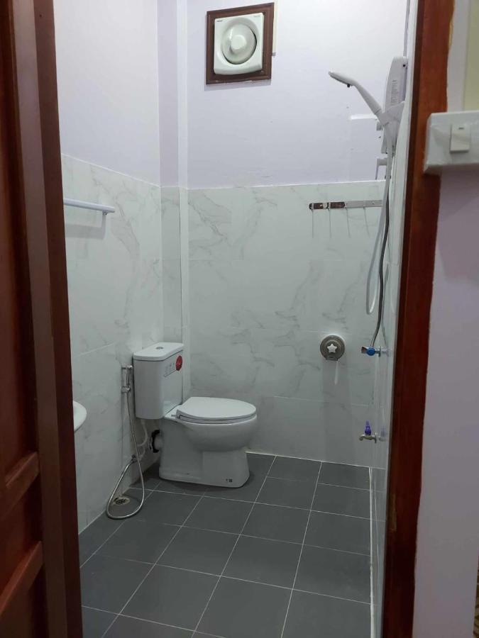 ואנג ויינג Inthavong Hotel/Guest House מראה חיצוני תמונה